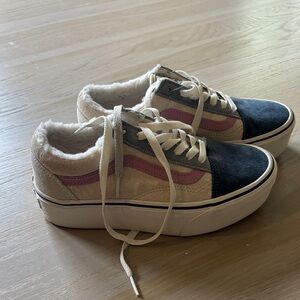 Vans Women's Sneakers - Pink, Black, and Cream